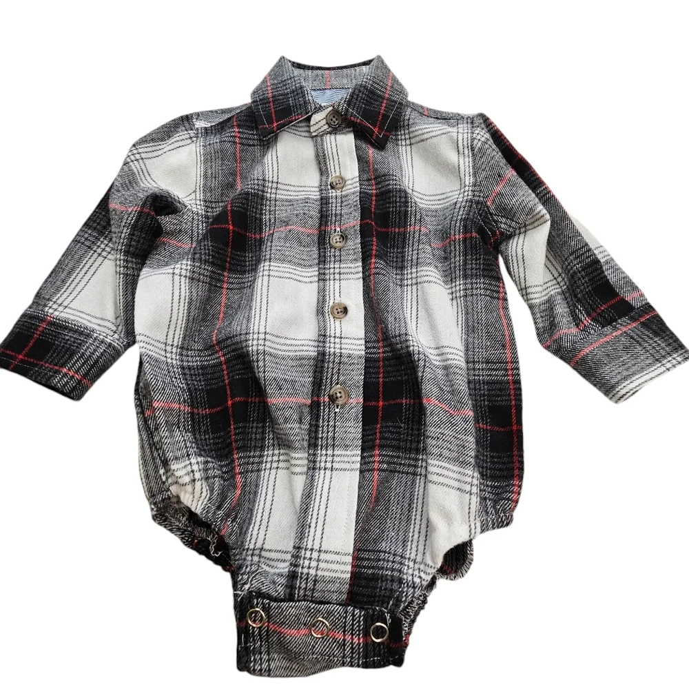 Nwot Sovereign Code Boys Black/Red/White/Gray Plaid Flannel Collared Onsie
